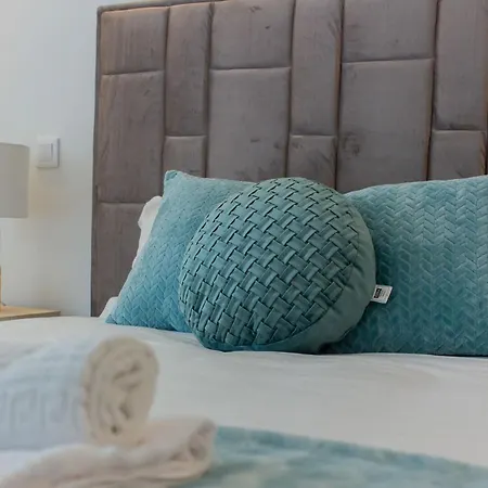 Stunning W/ Free Parking By Lovelystay * Porto